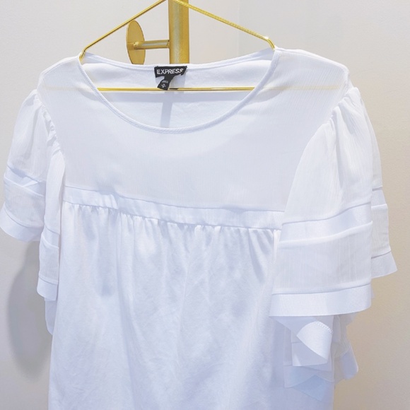 New EXPRESS white chiffon ruffle sleeves shirt - Picture 3 of 4